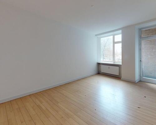 Lys 2-værelses lejlighed i Aalborgs centrum