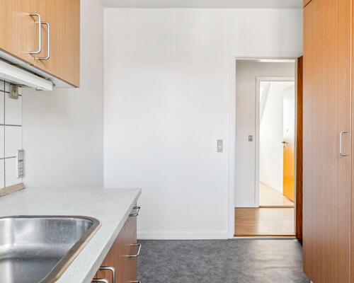 Praktisk, optimalt og delevenlig 3 værelses i Odense C!