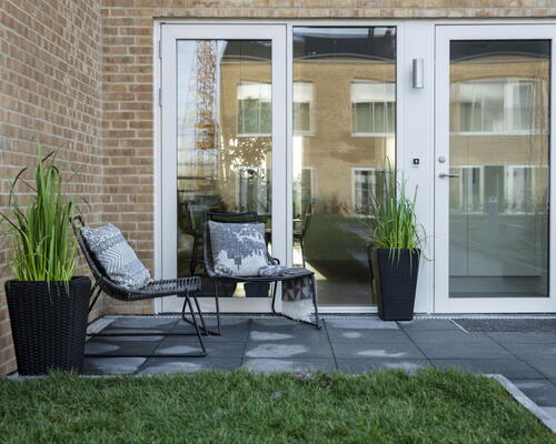 Bygården - Skønt rækkehus i lækre materialer med plads til familien