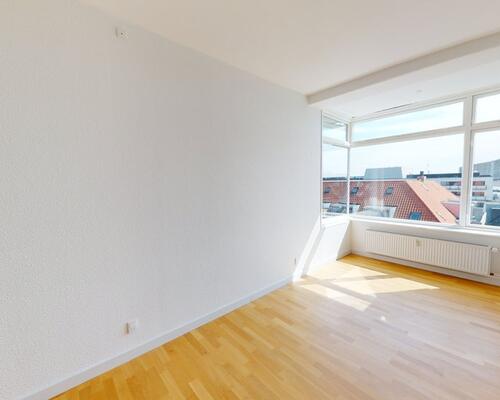 Indbydende lejlighed i hjertet af Aalborg med grønne oaser