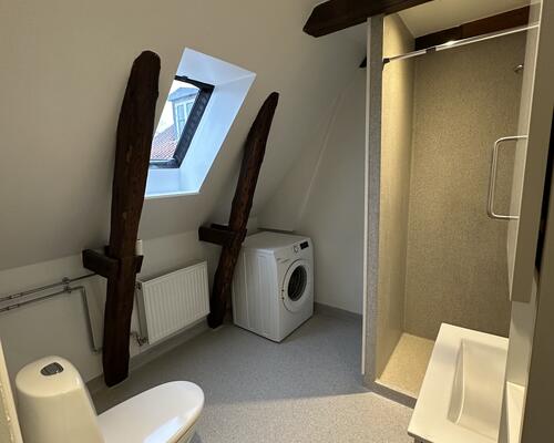 Nyistandsat 4 vær. i midtbyen.