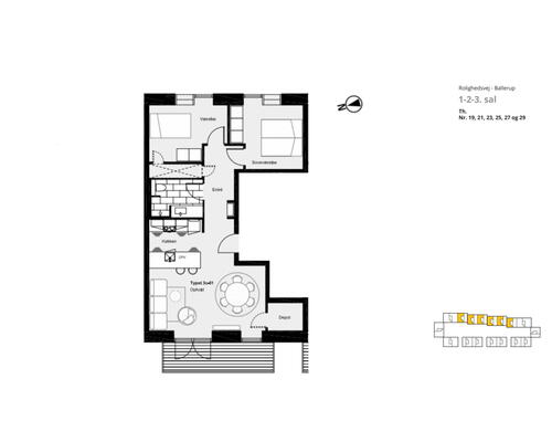 Lys 3 værelses lejlighed med stort badeværelse og indbyggede skabe