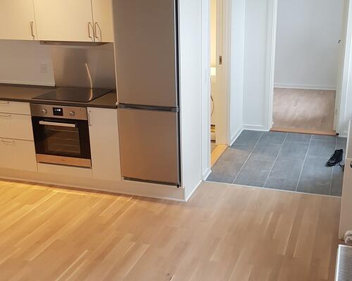 Flot fritliggende 4. værelses rækkehus i Vejle.