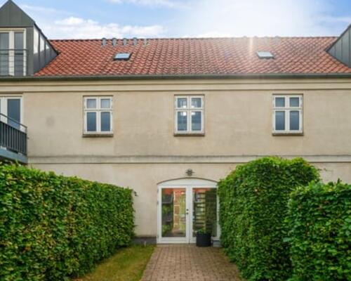 Charmerende 2-værelses i attraktivt område