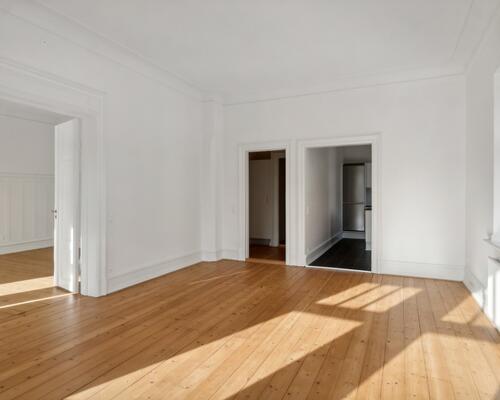 Herskabelig lejlighed med masser af plads