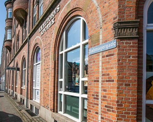 Herskabelig lejlighed med masser af plads