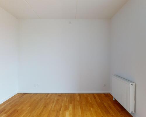 Rummelig 2-værelses bolig med skøn tagterrasse!