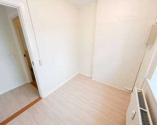 Lys og rummelig lejlighed med central beliggenhed i Nørager