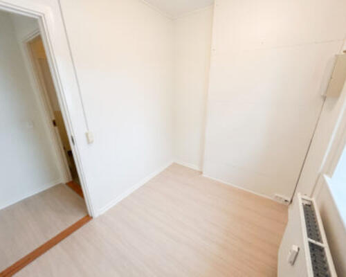 Lys og rummelig lejlighed med central beliggenhed i Nørager