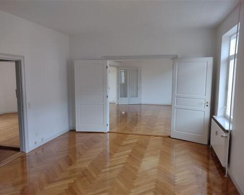 5 værelses lejlighed i Odense C