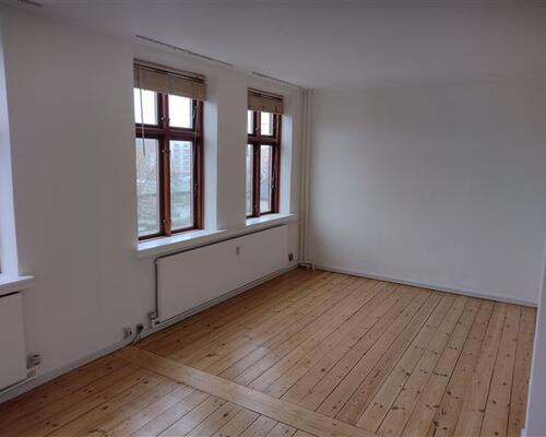 5 værelses lejlighed i Odense C