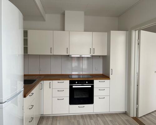 Flot 96 m2 stor lejlighed midt i gågaden.