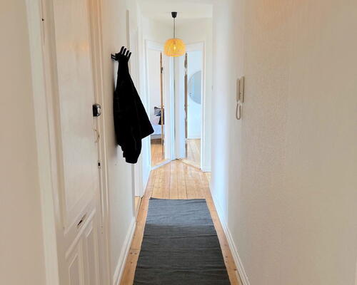 Lys og delevenlig 5-værelses på 146 m2