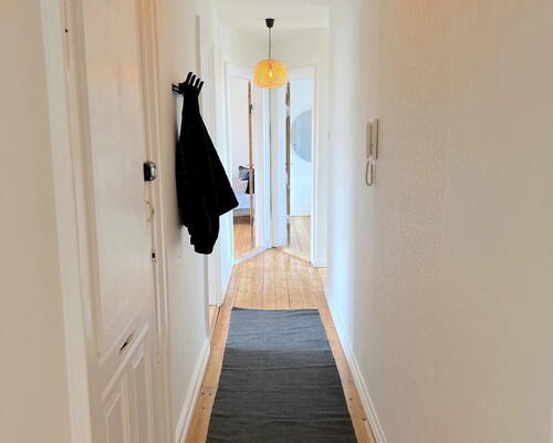 Lys og delevenlig 5-værelses på 146 m2