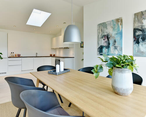 Fantastisk 4-værelses rækkehus i Viby J