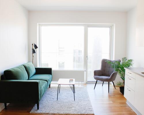 Dejlig 2- værelses lejlighed i Tilst!