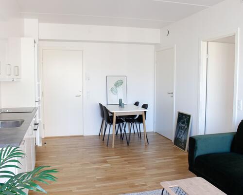 Dejlig 2- værelses lejlighed i Tilst!