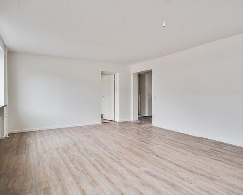 3 værelses renoveret lejlighed på 127 m²