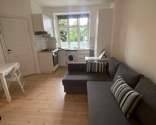 Hyggelig møbleret lejlighed udlejes til expats