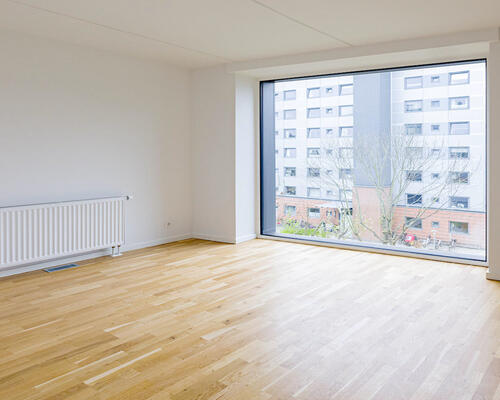 Lækker nyere lejlighed, med altan, på Frederiksberg