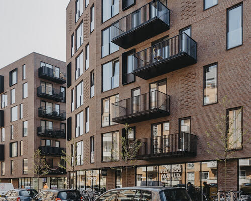 Lækker nyere lejlighed, med altan, på Frederiksberg