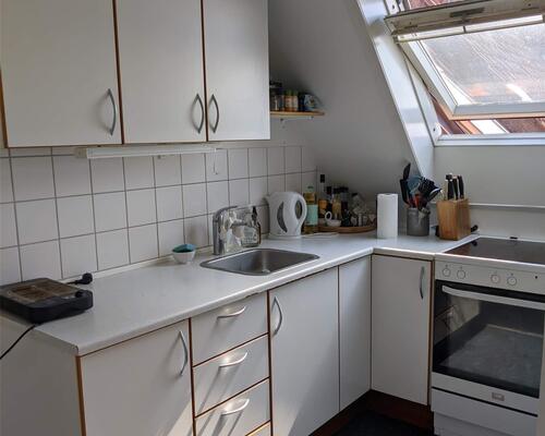 Hyggeligt værelse i bofællesskab på Skovvangsvej