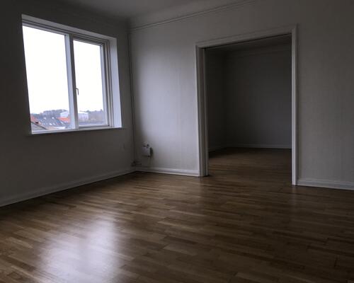 4 værelses lejlighed på 101 m² beliggende i Slagelse.