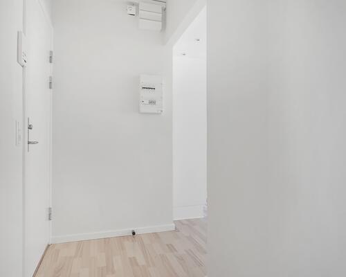 Skøn lys 3 værelses lejlighed