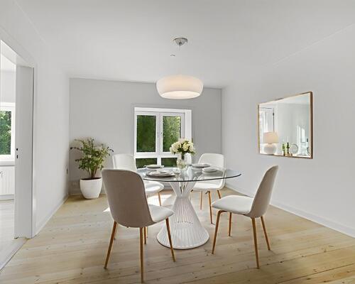 Lys 4-værelses på 81 m2 med tre gode værelser – tæt på indkøb, bus og sport