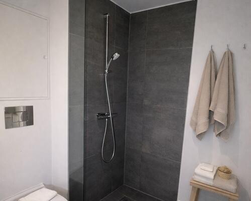 Med elevator. Nyopførte 2-værelses lejligheder – vælg selv bolig