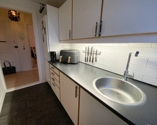 Hyggelig 2-værelses lejlighed med udsigt til Østre Anlæg