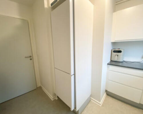 Stor 2-værelses lejlighed i øgadekvarteret