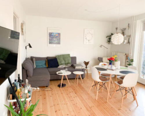 Dejlig 3-værelses lejlighed med altan