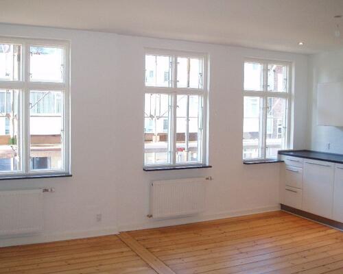 Pæn 2-værelses lejlighed