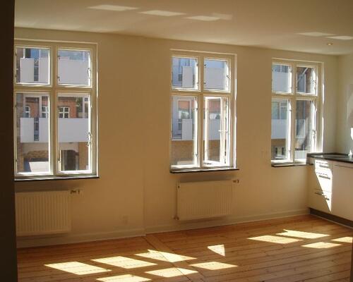 Pæn 2-værelses lejlighed