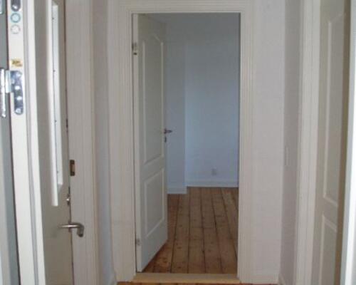 Pæn 2-værelses lejlighed