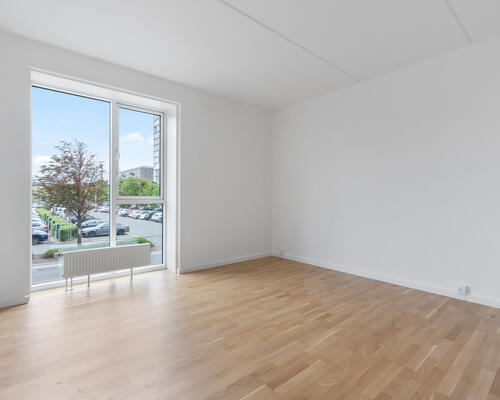 Rummelig 4-Værelses lejlighed i Søborg