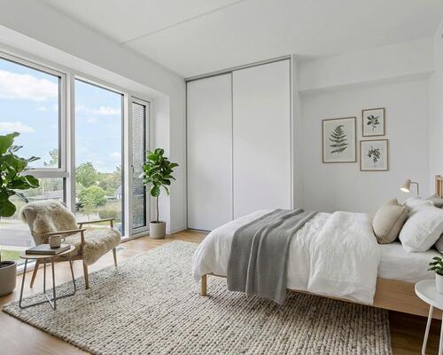 Lys og rummelig 4-værelses med køkkenø