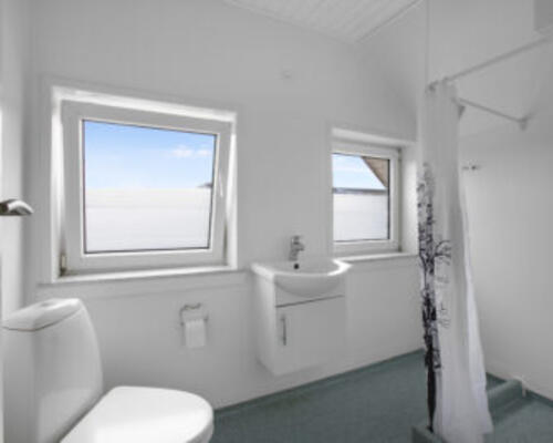 RUMMELIG OG INDBYDENDE LEJLIGHED I HOBRO-OMRÅDET