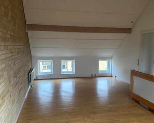 4 værelses lejlighed i Odense C