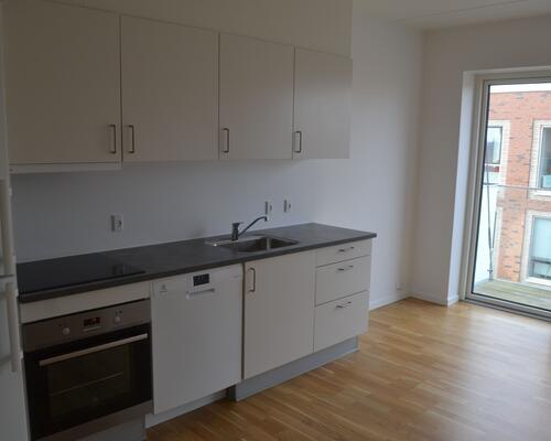 2- værelses lejlighed i Tilst!