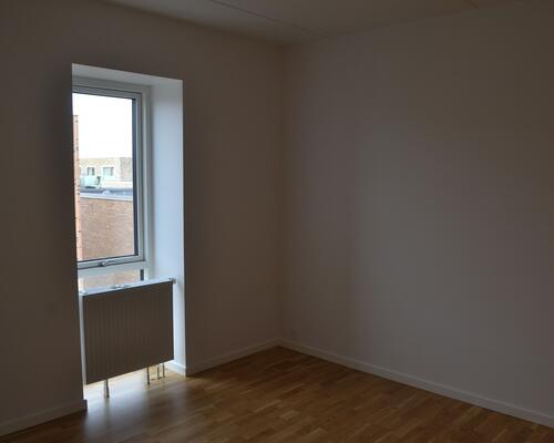 2- værelses lejlighed i Tilst!