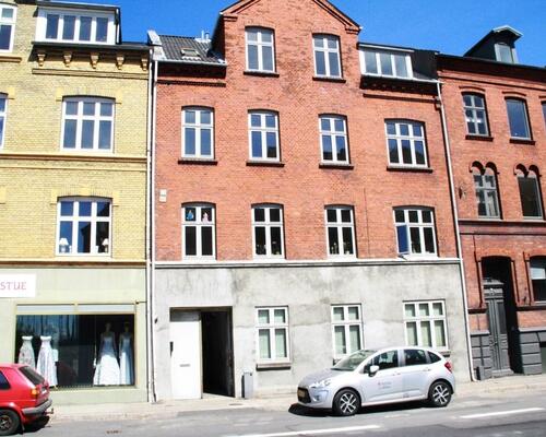 Lejemål lige ved havnen