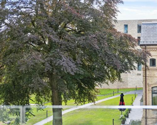 Flot 2 værelses med altan i Ceresbyen, Aarhus C