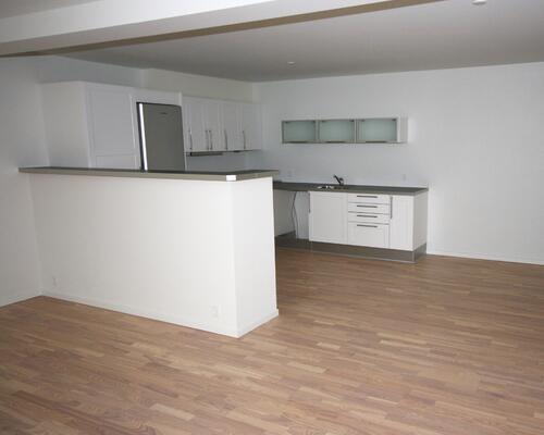 DEJLIG LEJLIGHED - MED PRIVAT HAVE