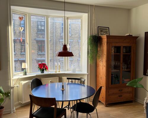 Ideel 2-værelses med stor altan