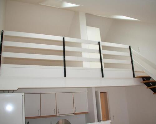 Hyggelig lejlighed i 2 plan midt i Nyborg...