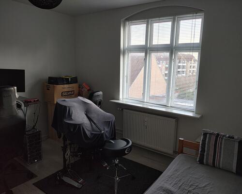 Regulær 2. værelses lejlighed med god placering