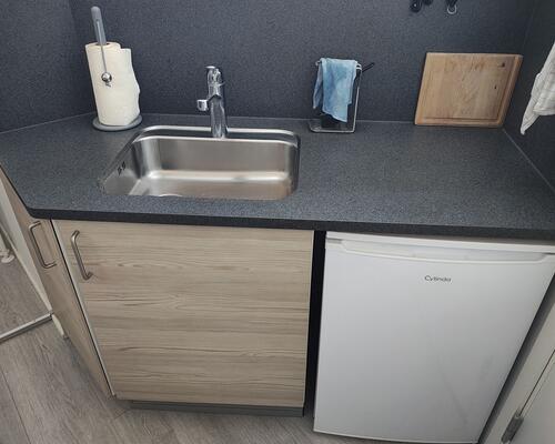 Regulær 2. værelses lejlighed med god placering