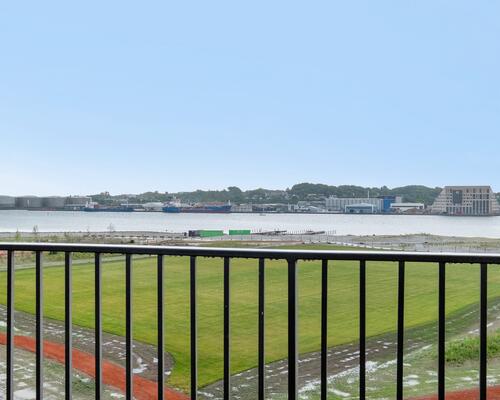 Moderne lejlighed med fantastisk udsigt i Nørresundby